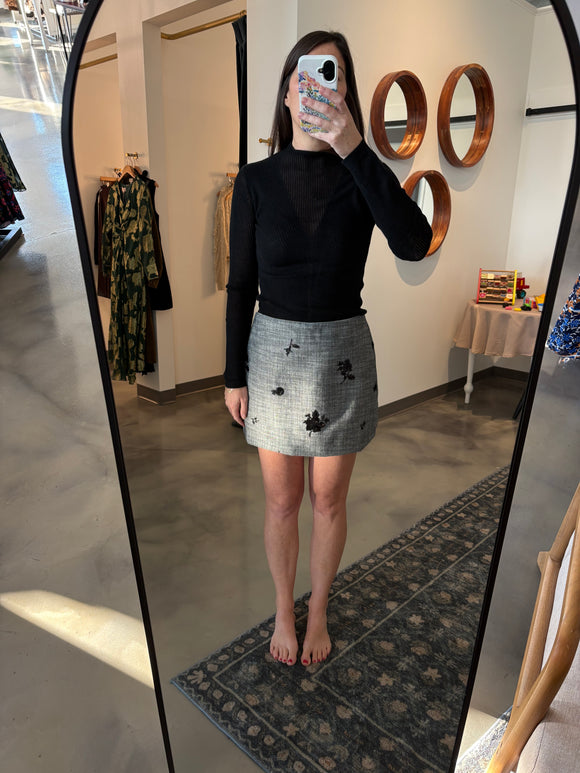 Black Mesh V Mockneck