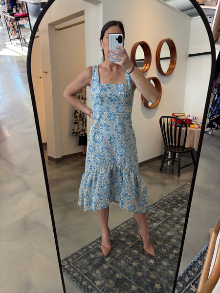light blue lace midi dress Blue/Cream – E. Lane Boutique Pricechange8thmay Dressing Only As @leahashe Invisible zip closure Sizes:40